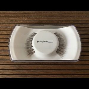MAC Eyelashes